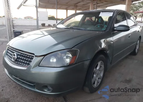 2005 Nissan Altima 2.5 S из США, поврежденный, VIN 1N4AL11E65C142909